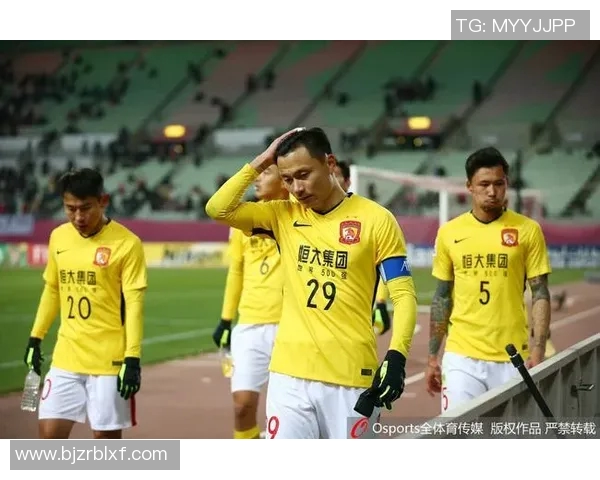 恒大与大阪樱花2018年亚冠对决回顾与精彩瞬间分析